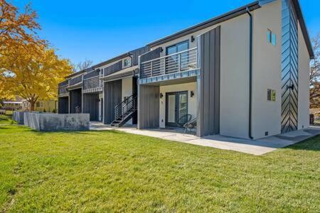 Near Downtown Stylish 2Br With Amazing Patio - 6 Βίλα Moab Εξωτερικό φωτογραφία