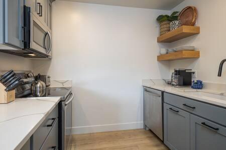 Near Downtown Stylish 2Br With Amazing Patio - 6 Βίλα Moab Εξωτερικό φωτογραφία